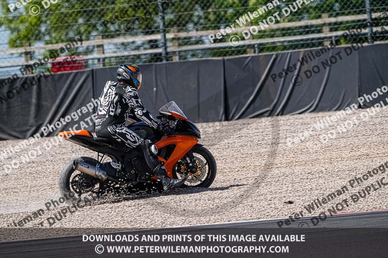 donington no limits trackday;donington park photographs;donington trackday photographs;no limits trackdays;peter wileman photography;trackday digital images;trackday photos